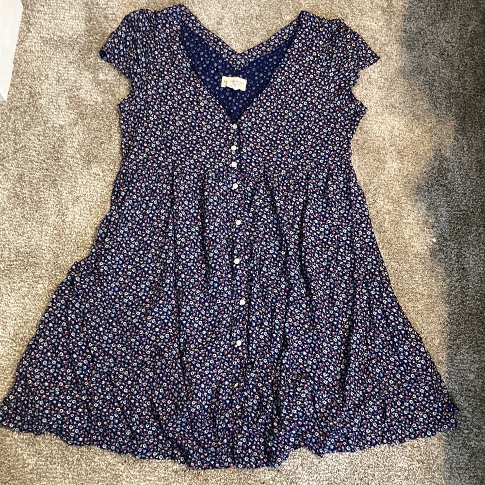 Ralph Lauren dress size XL. Floral pattern with buttons down front.